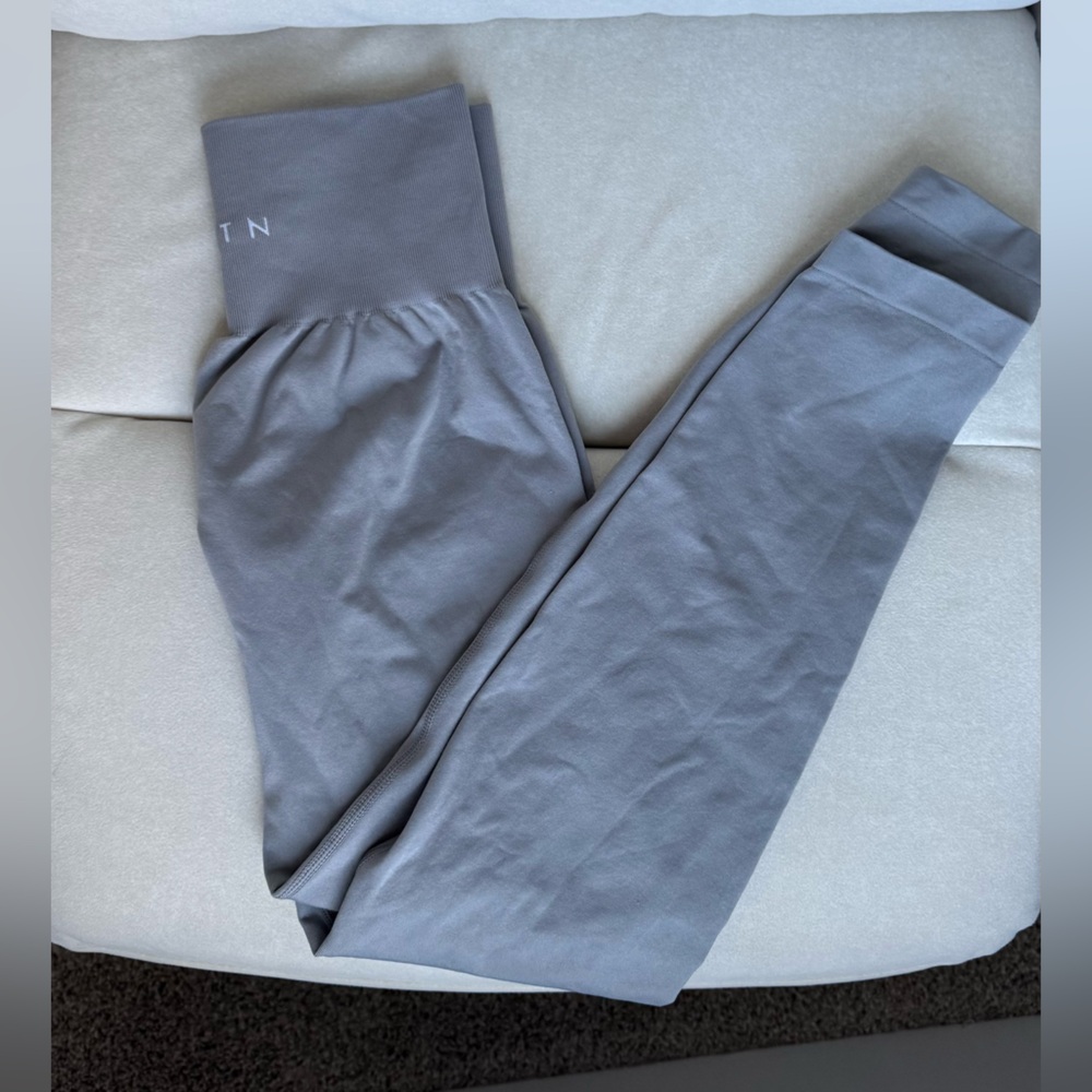 NVGTN Solid Seamless Light Grey Leggings